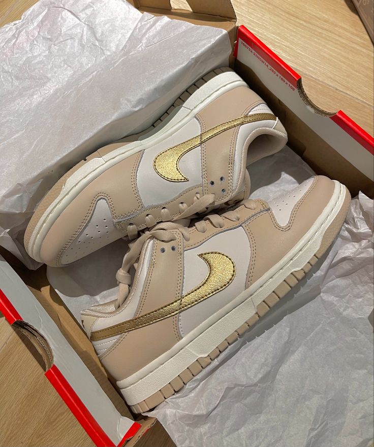 Nike Dunk Low Phantom Metallic Gold - Image 3